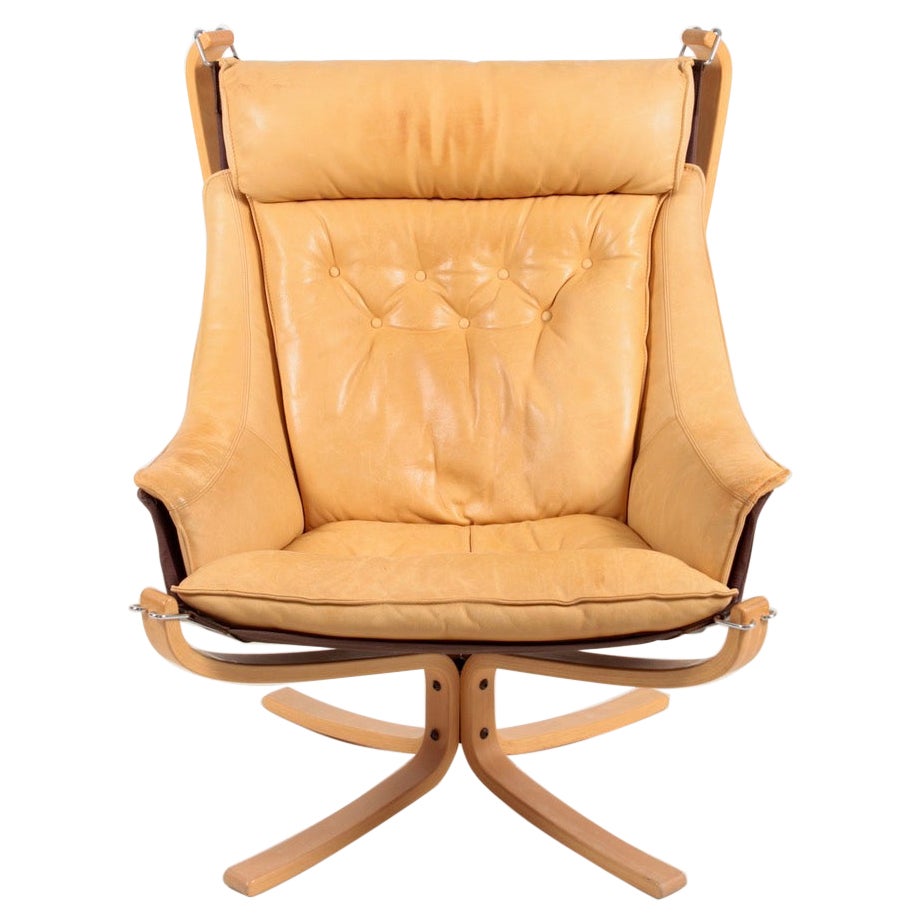 Midcentury Falcon Chair in Patinated Leather by Sigurd Resell