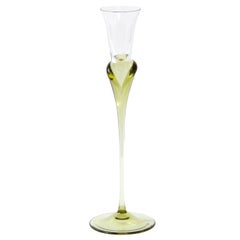 Porte-bougie Art nouveau en verre translucide et émeraude signé Rosenthal, moderniste