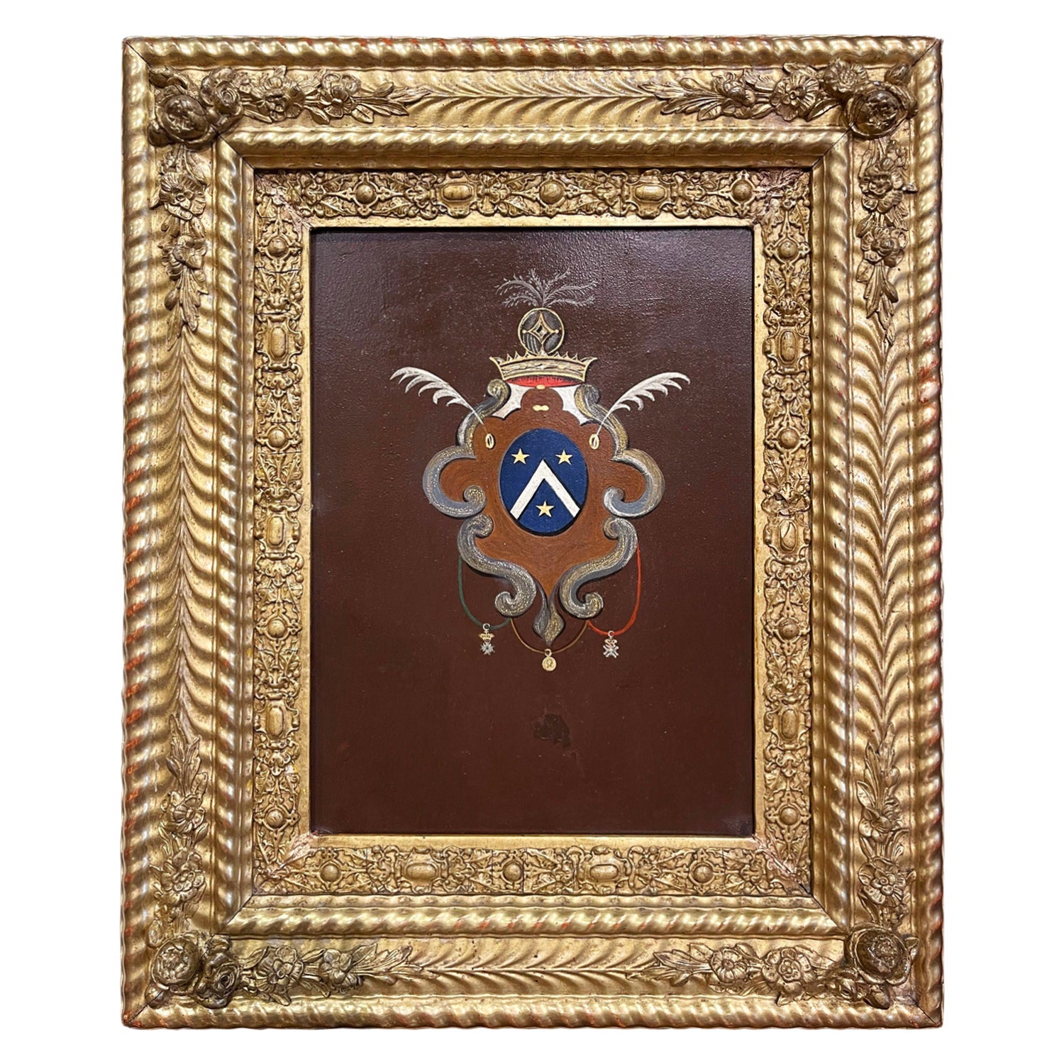 Französisches handbemaltes Wappen aus dem frühen 19. Jahrhundert auf Metall in geschnitztem, vergoldetem Rahmen