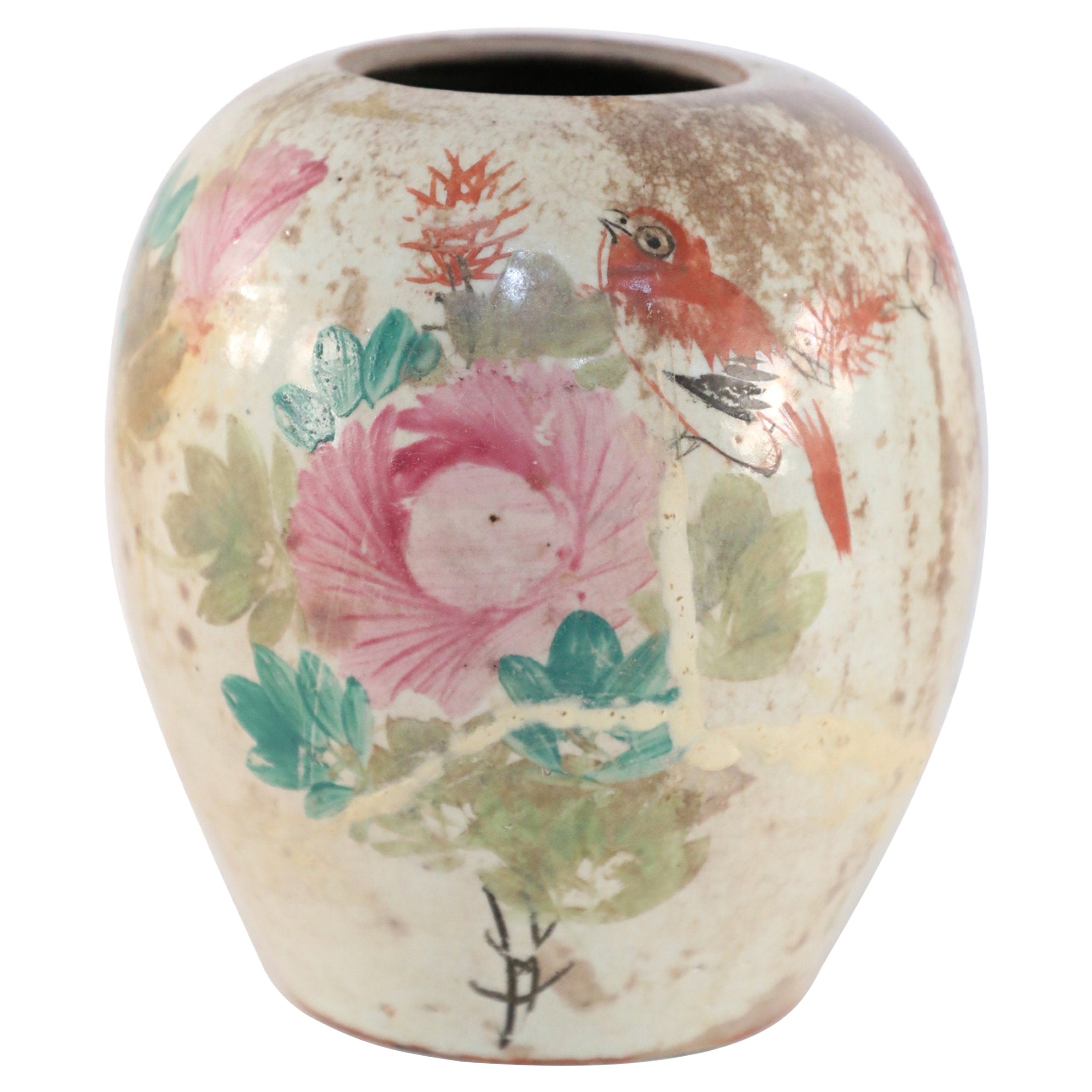 Vase chinois en porcelaine arrondie à motif botanique beige en vente