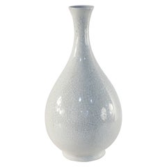 Vintage Chinese Off-White Crackle Finish Teardrop Porcelain Vase