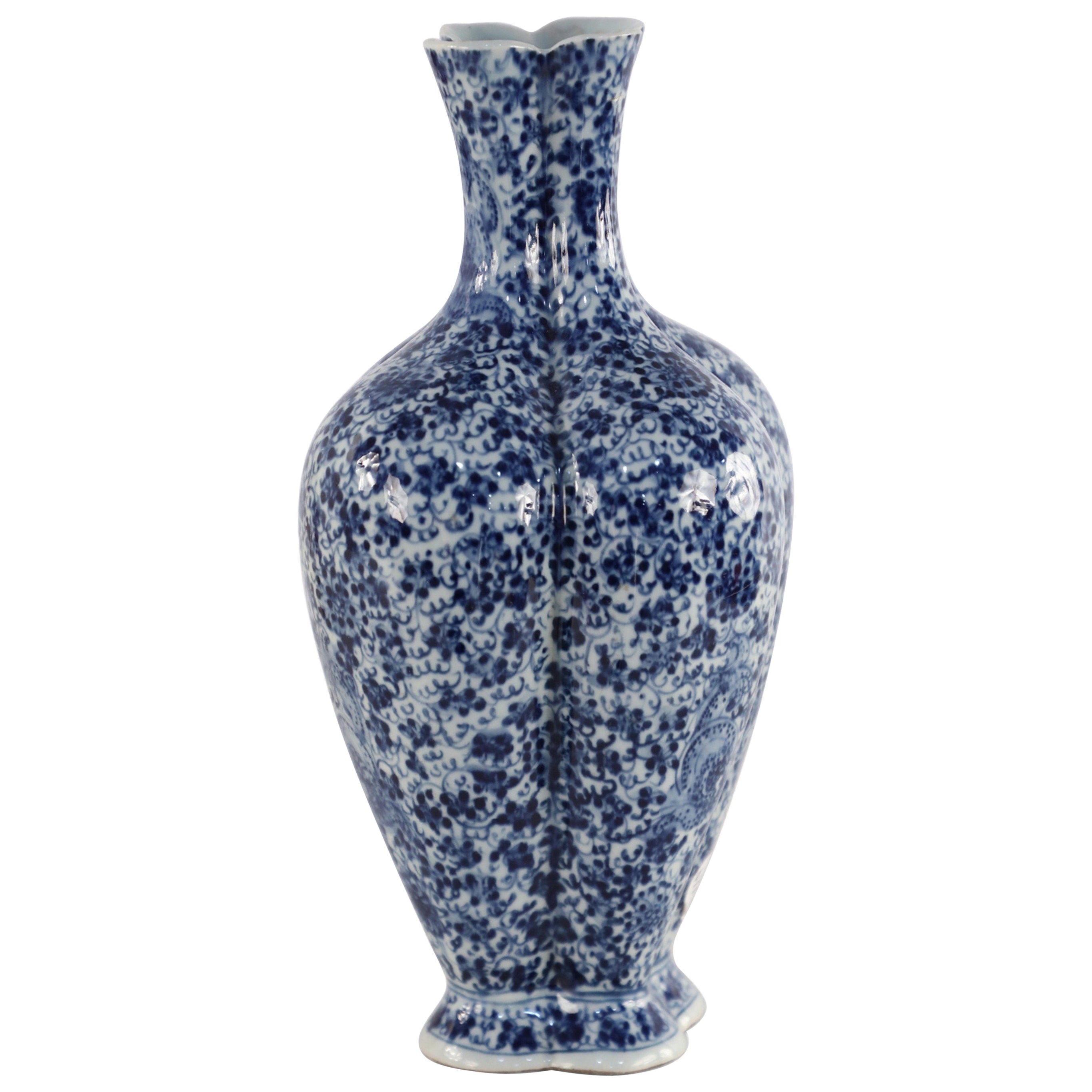 Chinese Qing Dynasty Lobed Blue Floral Porcelain Vase