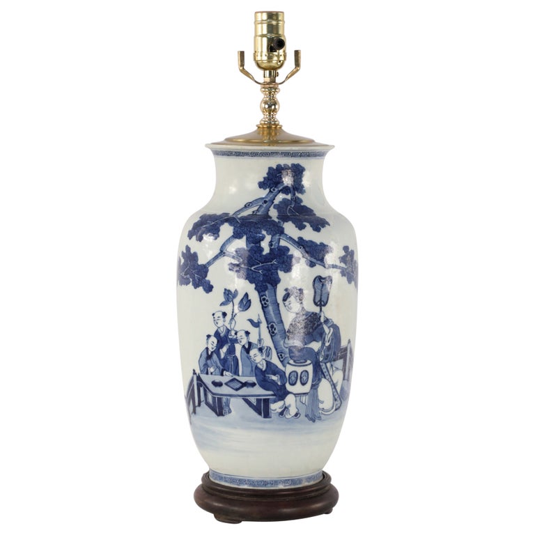 Chinese White and Blue Gaming Scene Table Lamp For Sale