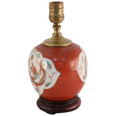 Lampe de bureau chinoise d'antiquités en porcelaine à motif de dragon orange et blanc