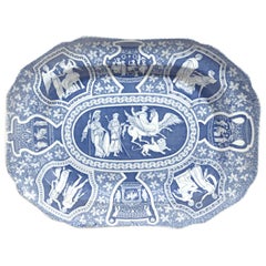 Plato azul con motivo griego neoclásico de la cerámica Spode de la Regencia