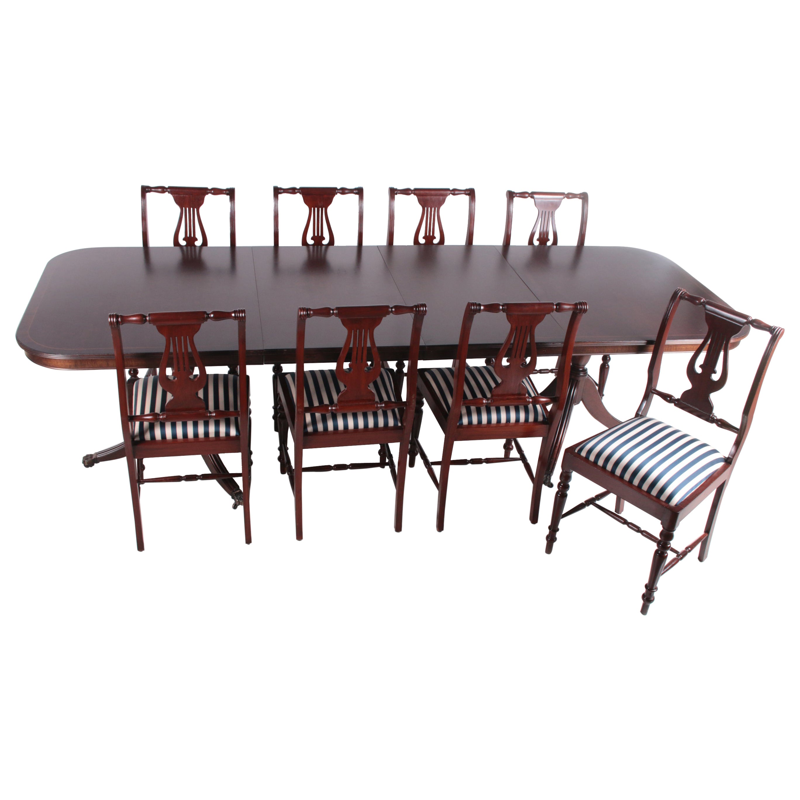 Queen Anne Style English Mahogany Dining Set with 8 Chairs, 1980s