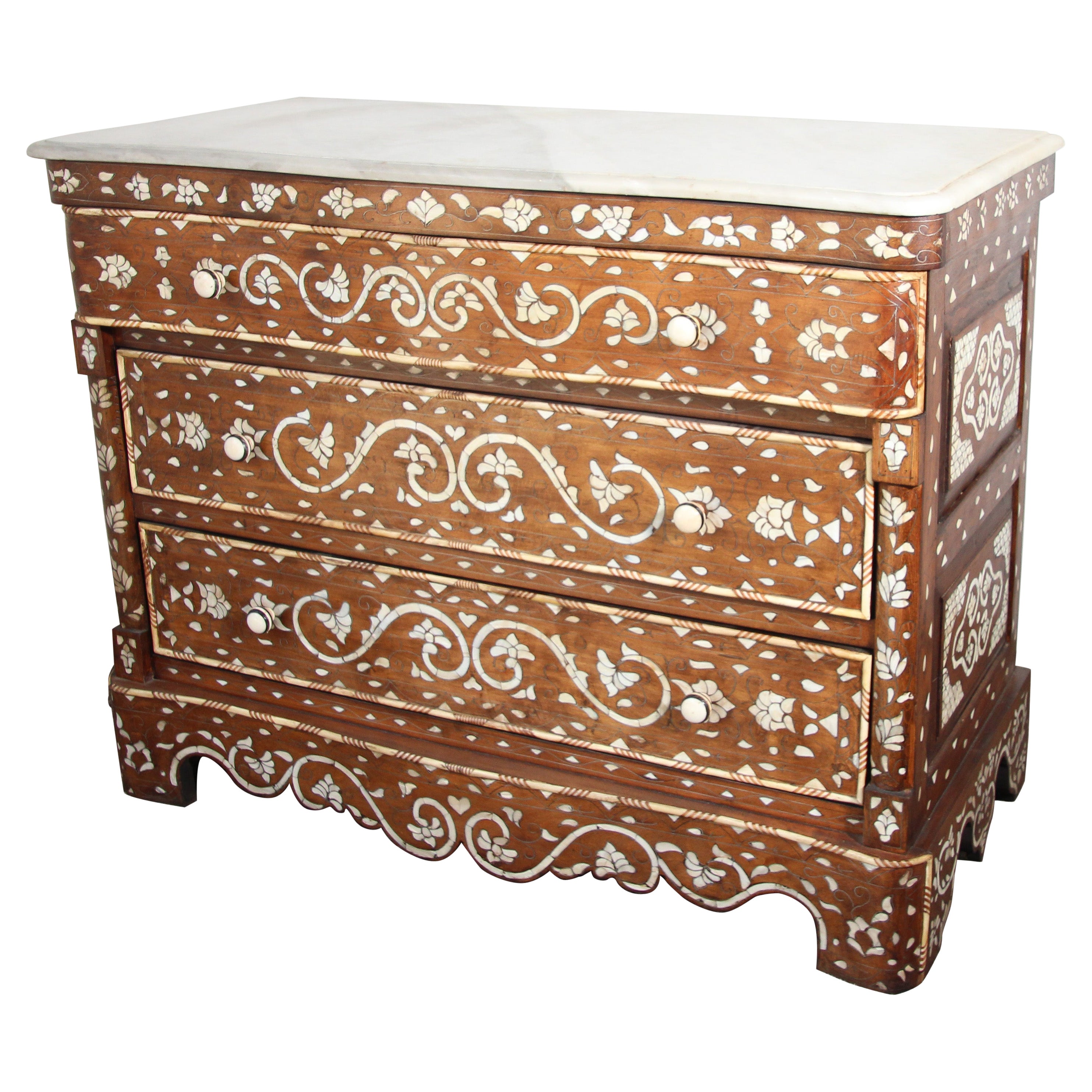 Moorish Moroccan Levantine inlaid chest of drawers.
Fabulous Moorish artwork, handcrafted dresser with three drawers, inlay with mother of pearl.
Middle Eastern Syrian style dresser with Moorish arches and intricate geometric and floral