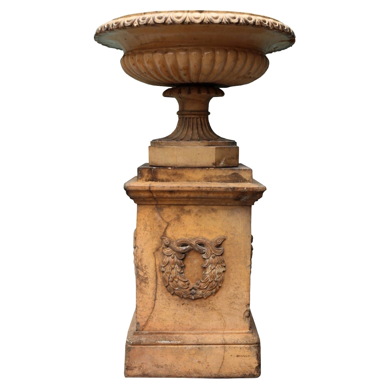 Urna antigua de terracota Tazza sobre pedestal
