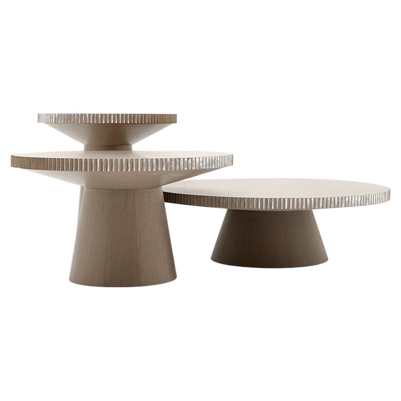 Ensemble de tables tripodes Zig Zag par Nada Debs en vente