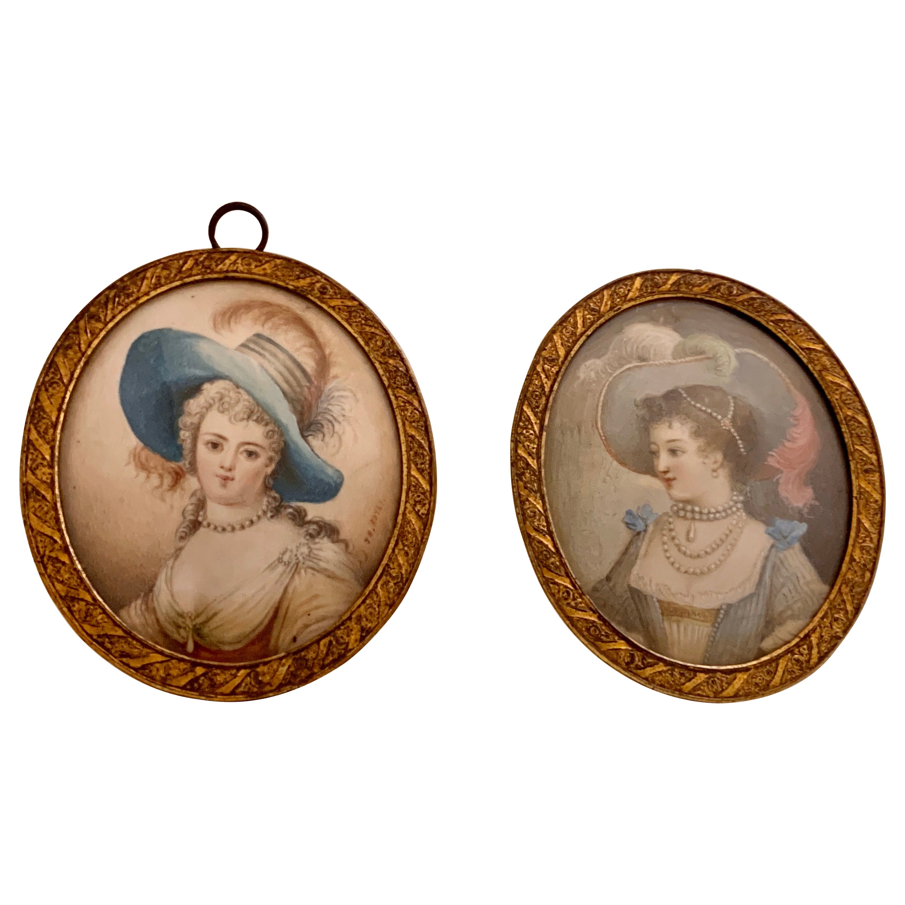 Paire de peintures miniatures de portraits, Jeune femme signé J.B. Royby en vente