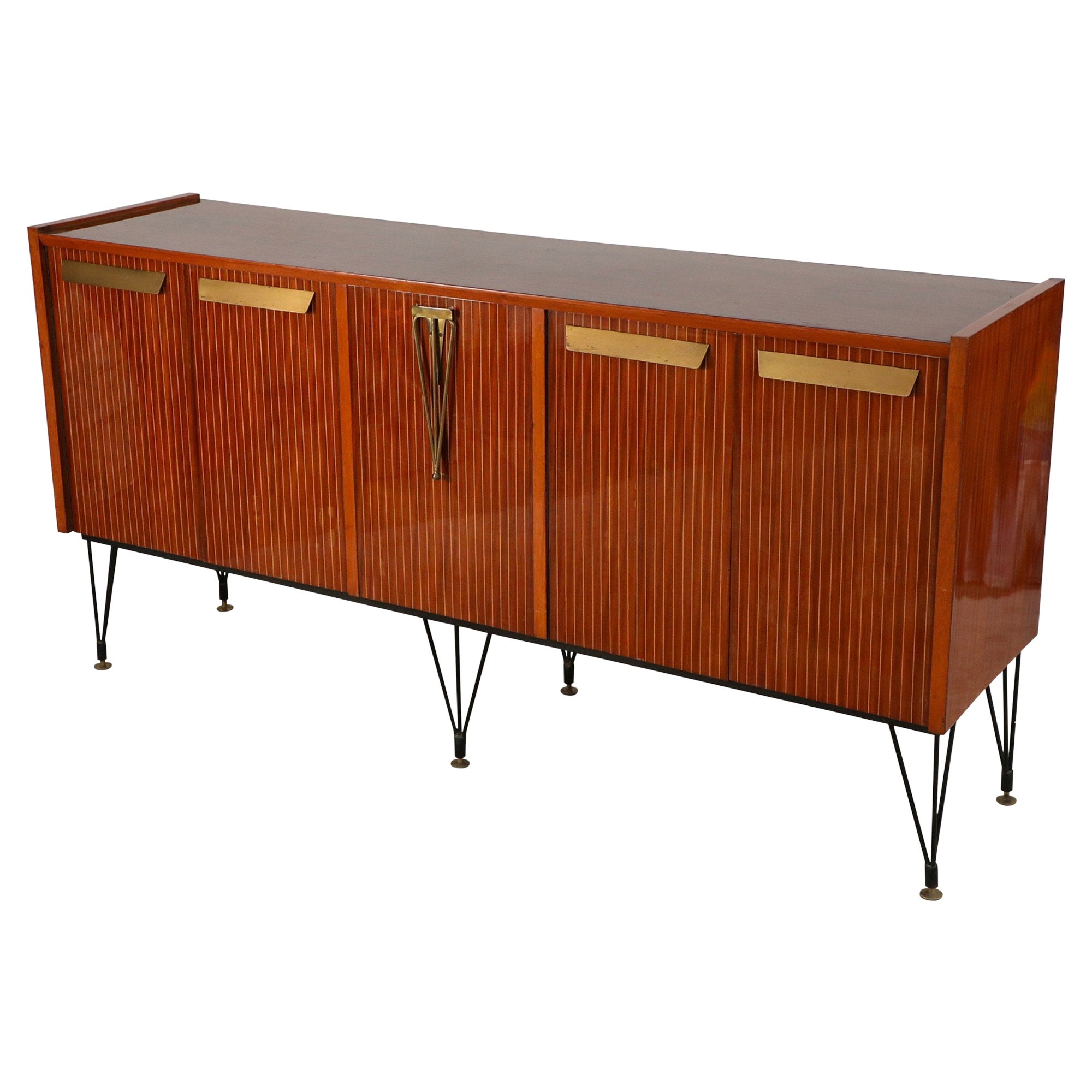 Italian Mid-Century Striped Veneer Mahogany and Brass Sideboard For Sale