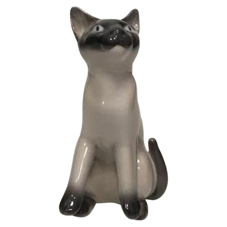 Bing & Grondahl Figure of Siamese Cat No 2308 For Sale