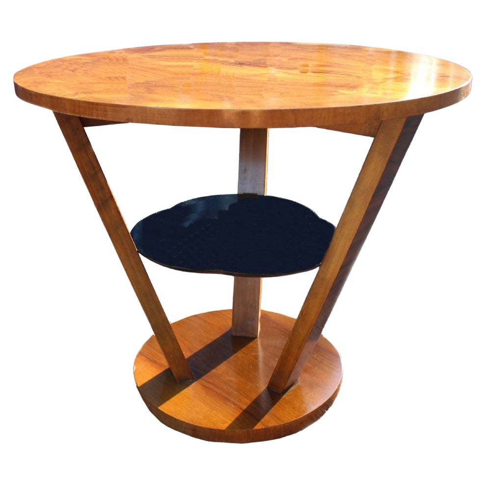 Art-déco-Tisch aus Nussbaumholz mit drei Ebenen, englisch, um 1930