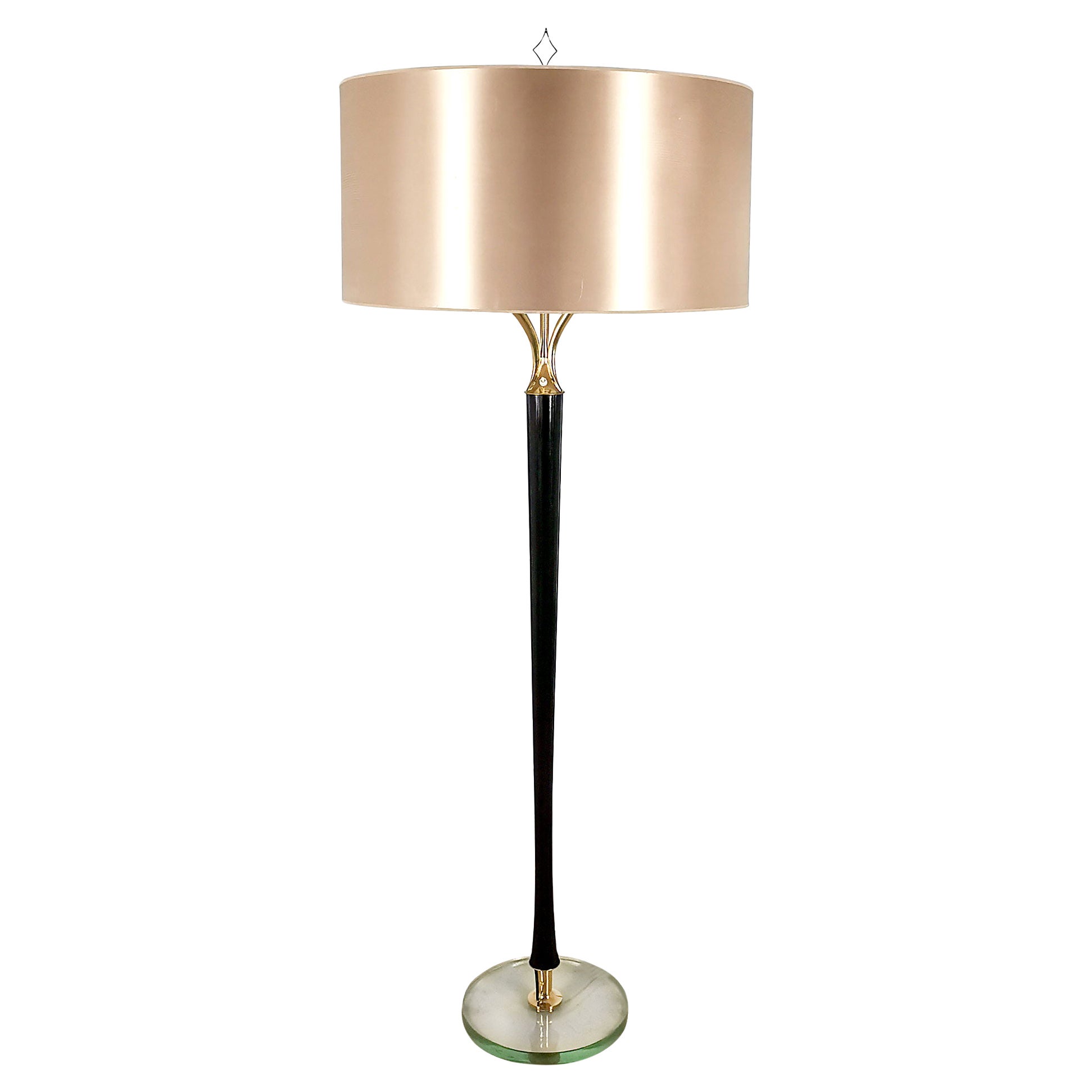 Lampe sur pied de style mi-siècle moderne, 3 branches éclairées et abat-jour en satin - Italie