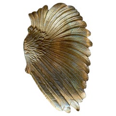 Ciotola di metallo o ala decorativa