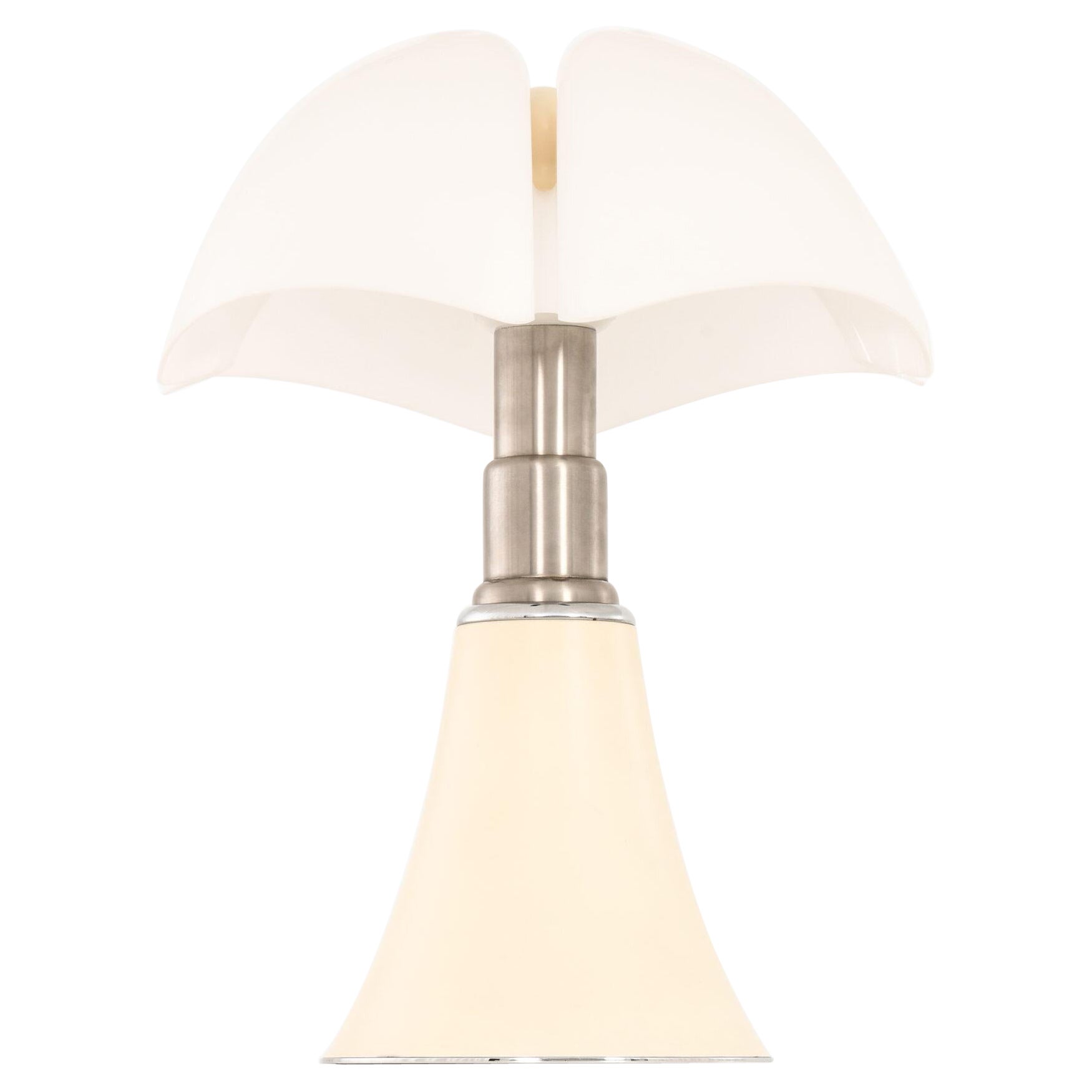 Gae Aulenti Table Lamps Model Pipistrello Produced by Martinelli Luce For Sale