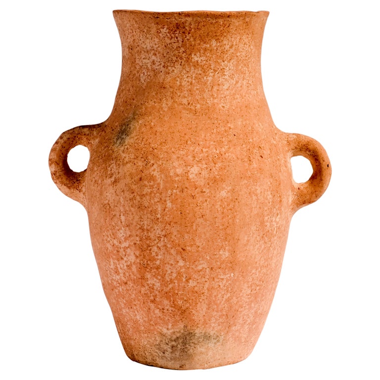 Guembura Freckles Terracotta Jar Made of Clay, Handcrafted by the Potter Aïcha For Sale