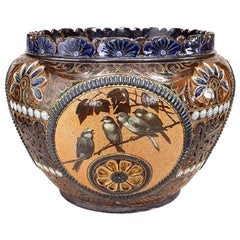 Vaso Arts and Crafts Royal Doulton Lambeth