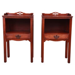 Kindel Furniture American Colonial Mahogany Nightstands, Pair