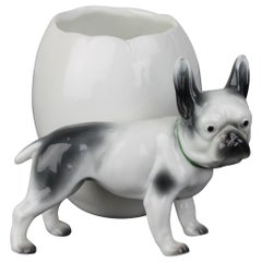 Sculpture française de bouledogue en porcelaine avec pot de rangement ou jardinière