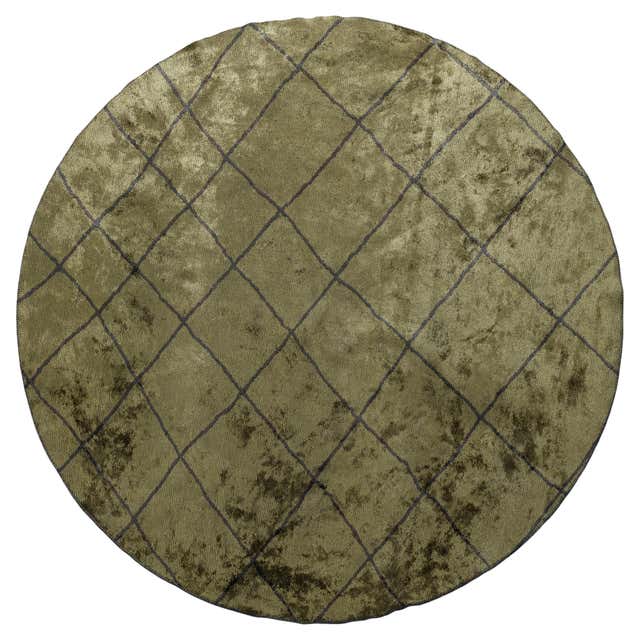 9 Foot Round Rugs - 2 For Sale on 1stDibs