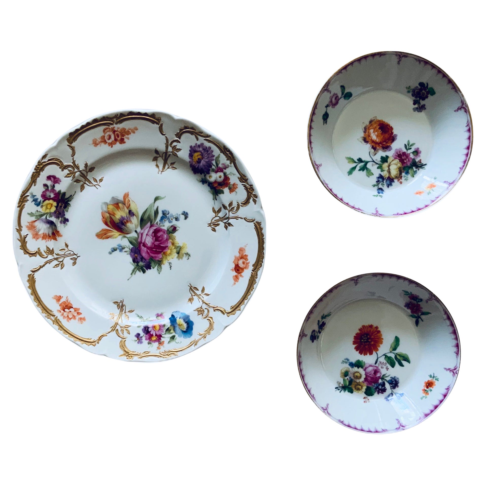Set of KPM Porcelain Neuzeriat Plate and Two Small Bowls For Sale