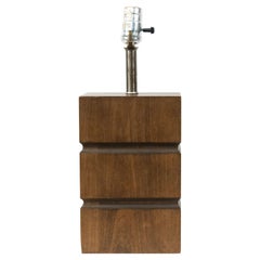 Amerikanische Mid-Century-Holzblock-Tischlampe