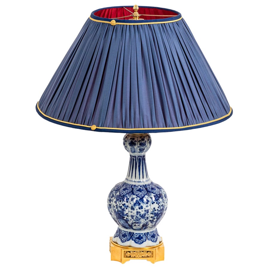 Lamp in Delft Earthenware and Gilt Bronze, 19th Century For Sale
