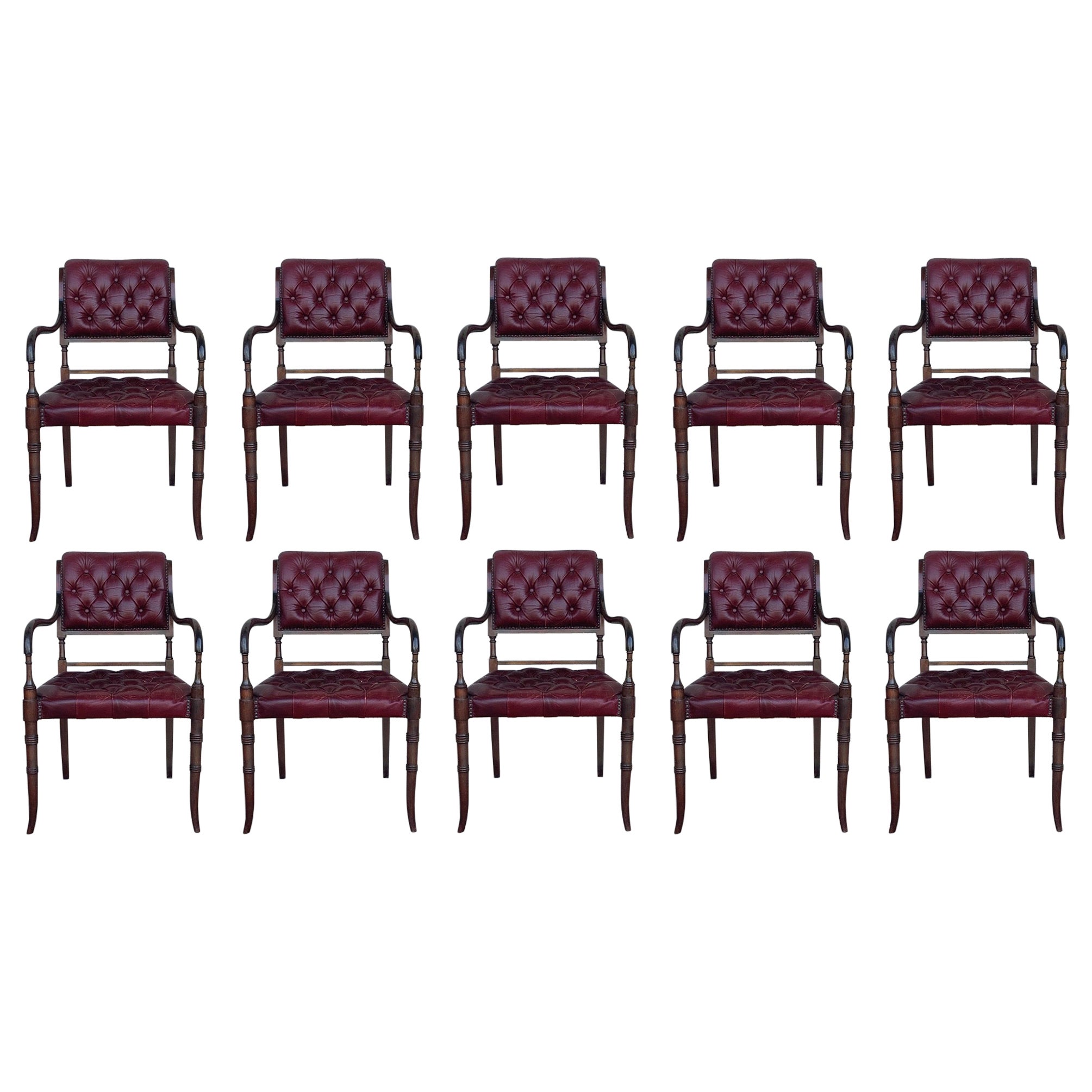 Set von zehn restaurierten Chesterfield-Esszimmerstühlen aus rotem Hartholz und rotem Leder im Vintage-Stil im Angebot