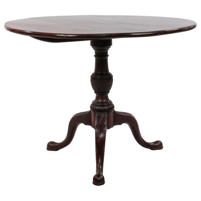 Queen Anne Cherry Wood Tilt Top Table with Cabriole Legs For Sale at