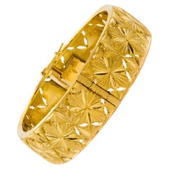 Estate 18K Yellow Gold Bright-Cut Bangle Bracelet