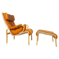 Chaise longue et tabouret de salon moderne scandinave par Nielaus & Jeki Mbler, 1980