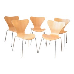 Set of 6 Arne Jacobson for Fritz Hansen Series 7 Dining Chairs