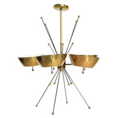 1960s Elegant Sputnik Five Cup Brass Chandelier Style of Paavo Tynell, Italy