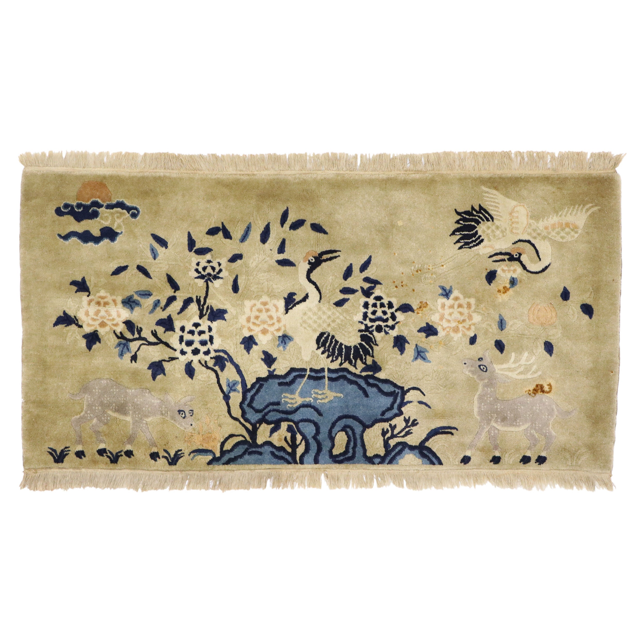 Ancien tapis pictural chinois Art déco avec grues et cerfs