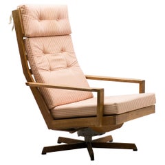 Madsen and Schubel Oak Lounge Chair