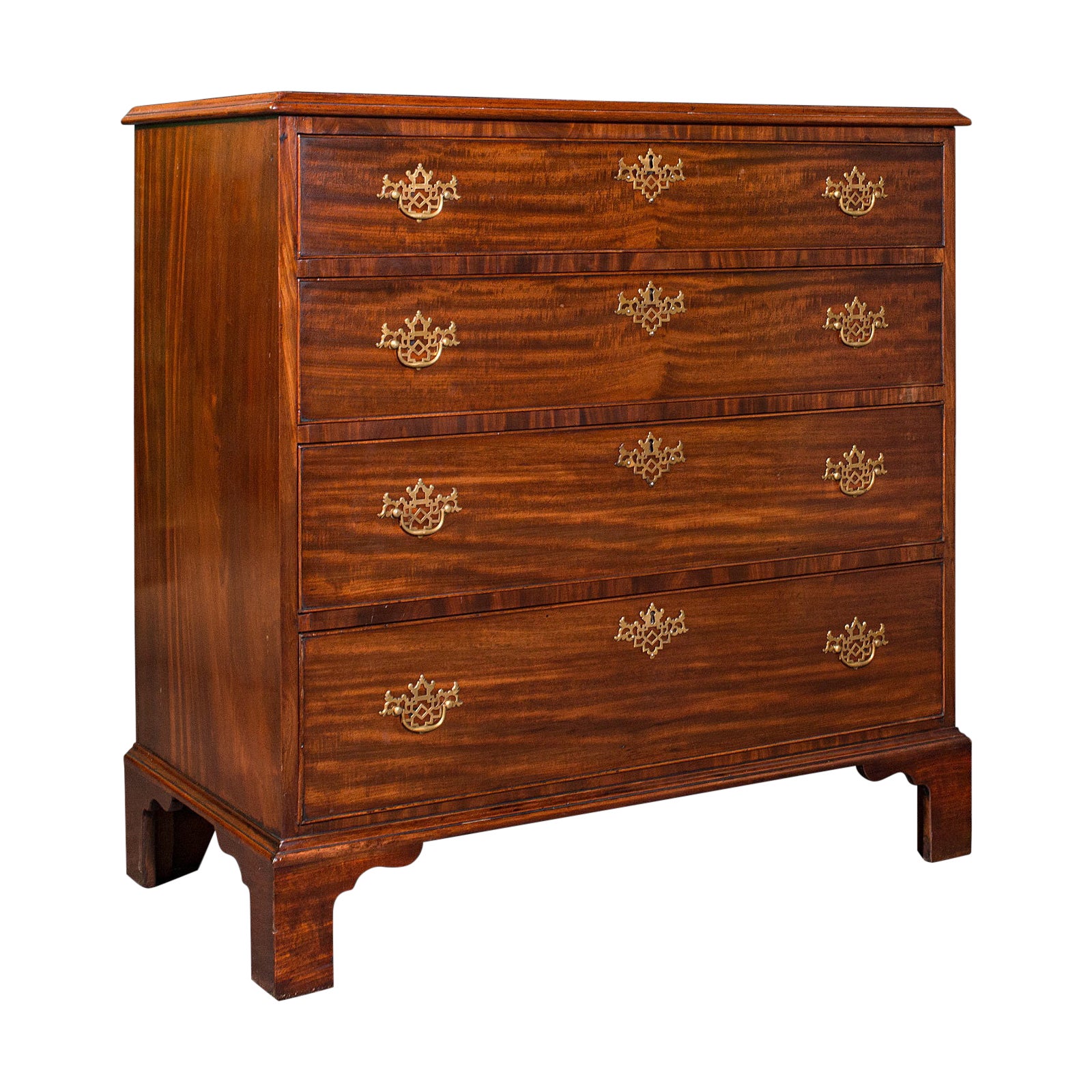 Antique Gentleman's Chest of Drawers, English, Mahogany, Bedroom, Georgian, 1800 For Sale