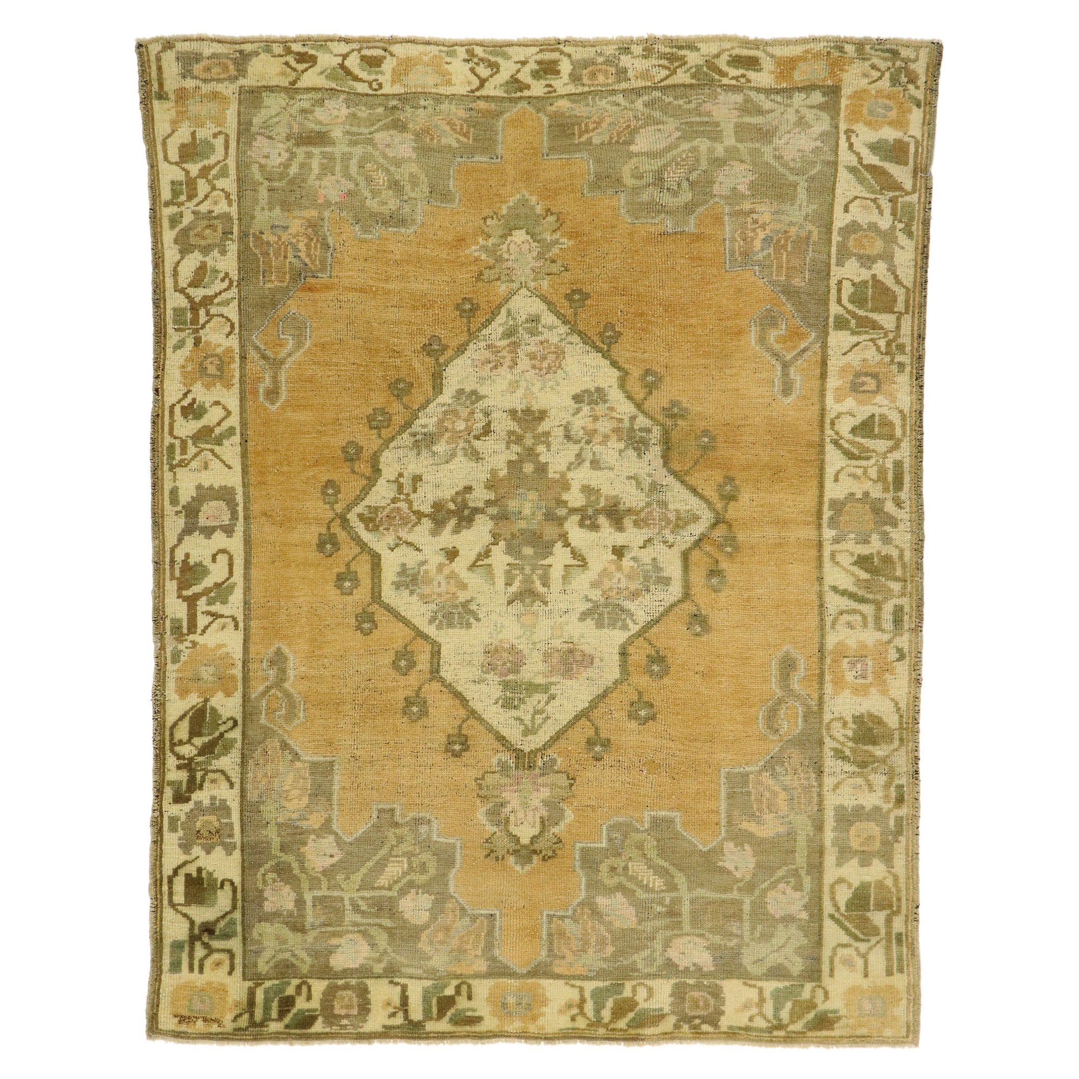 Tapis turc vintage d'Oushak avec style Shaker en vente