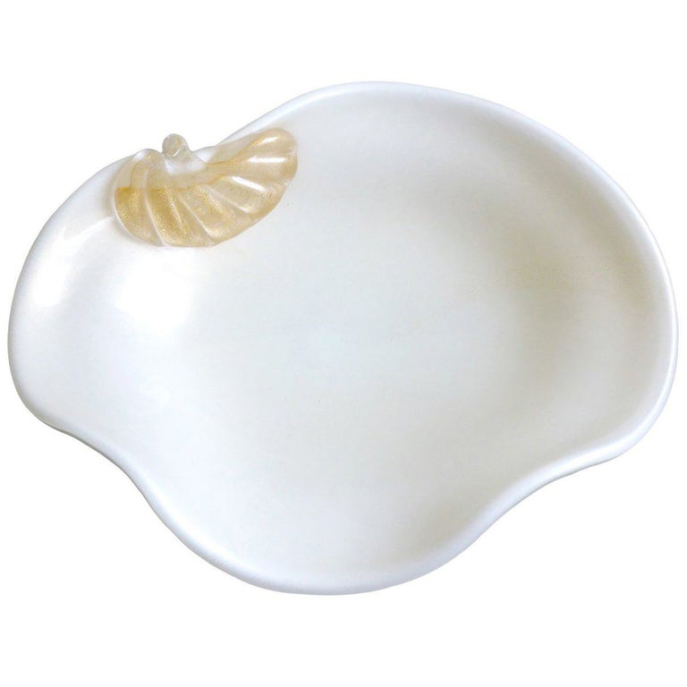 Barbini Murano White Gold Flecks Italian Art Glass Conch Shell Centerpiece Bowl