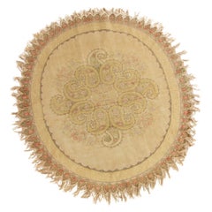 Ovaler Hereke Vintage-Teppich in Beige und Creme mit Boteh-Medaillon-Design von Teppich & Kelim