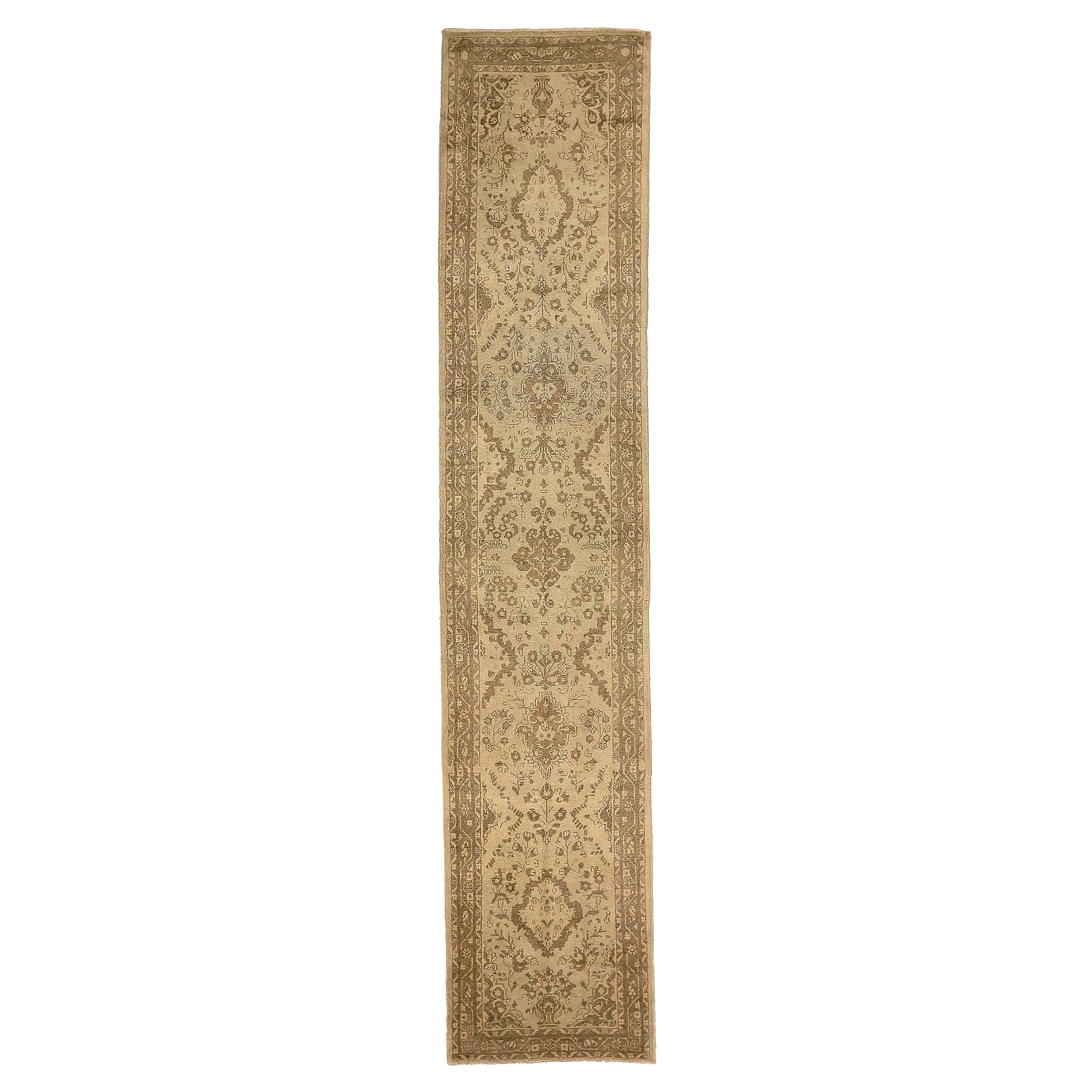 Tapis de couloir persan ancien à motifs Hamedan
