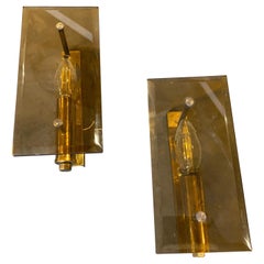 Retro 1960s Pair of Mid-Century Modern Brass and Smoked Glass Italian Wall Sconces