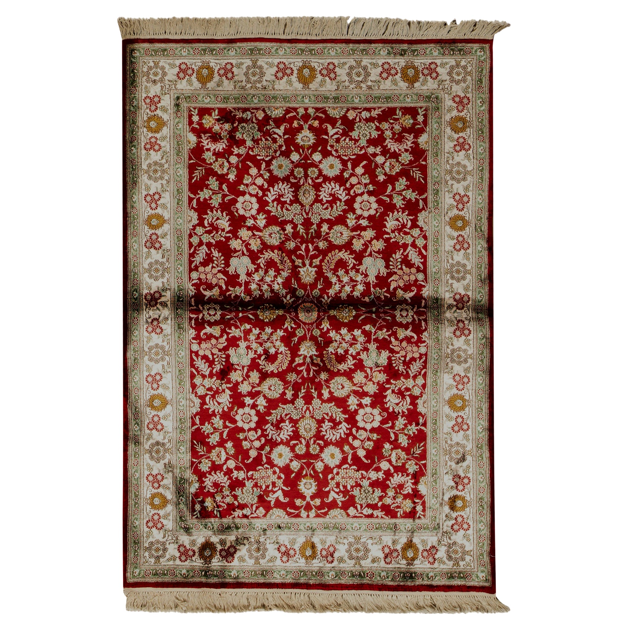 Traditional Handwoven Luxury Silk Red / Ivory Area Rug