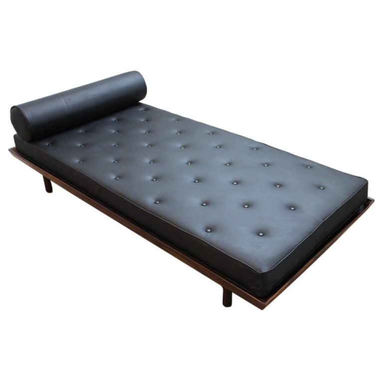 Sergio Rodrigues Rosewood "Luxor" Daybed For Sale