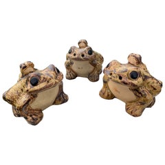 Vintage Japan Three Garden Frog Family