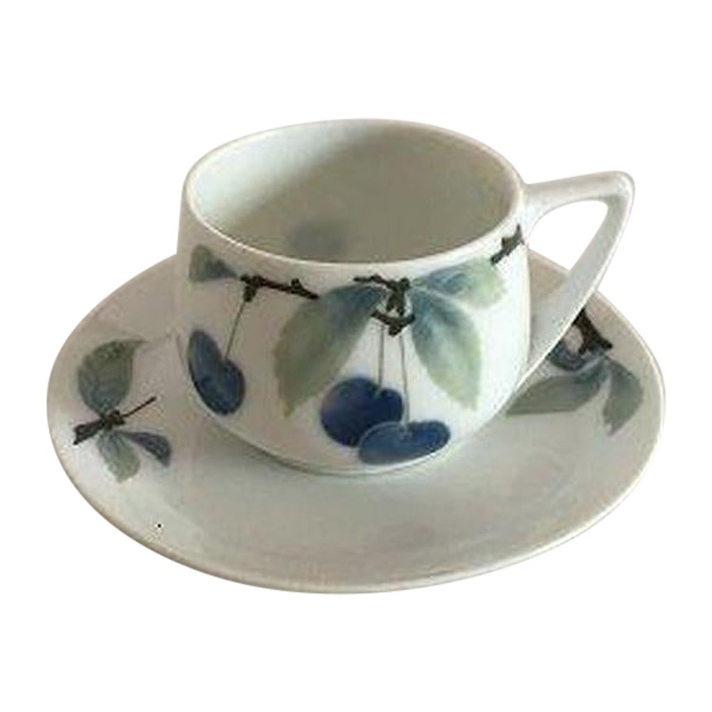 Rosenthal "Donatello" Coffee Cup / Tea Cup and Saucer For Sale