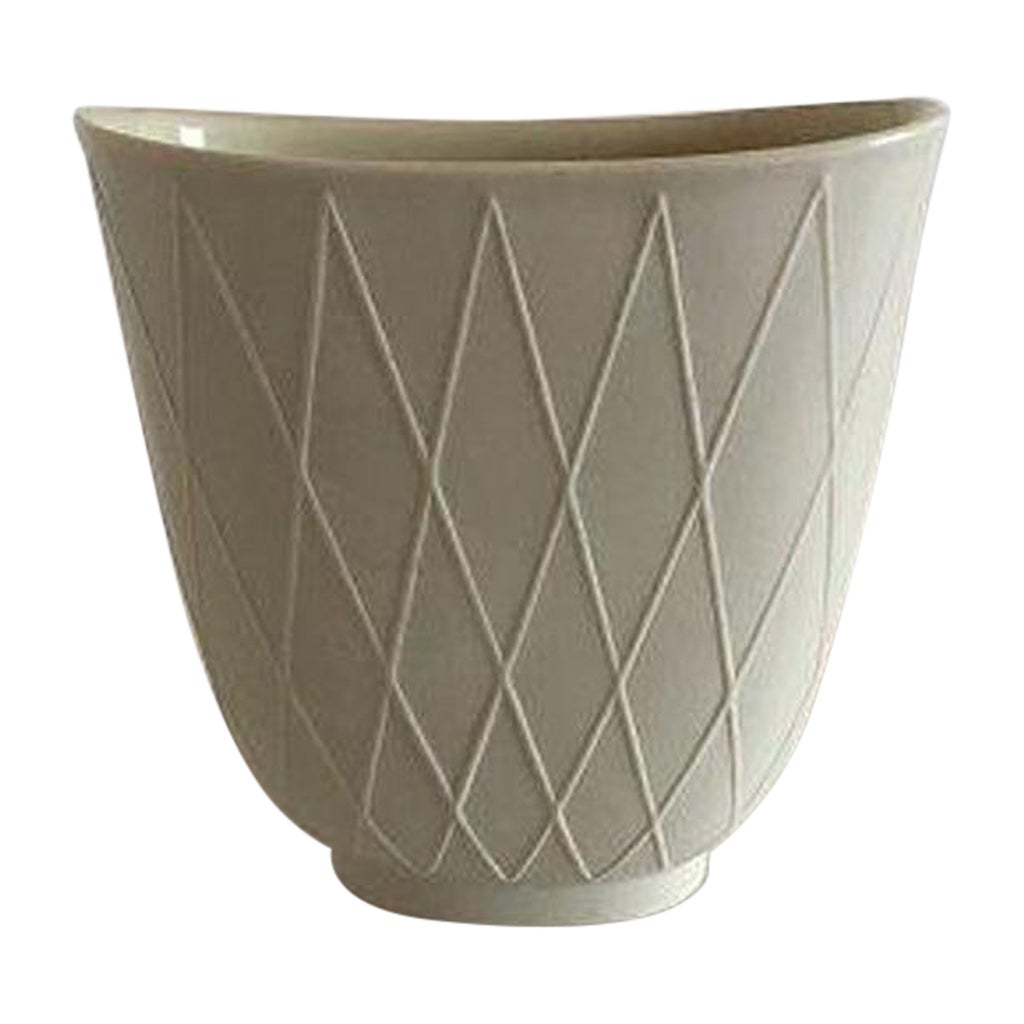 Creme Colored Mid-Century Modern Vase from Rosenthal For Sale
