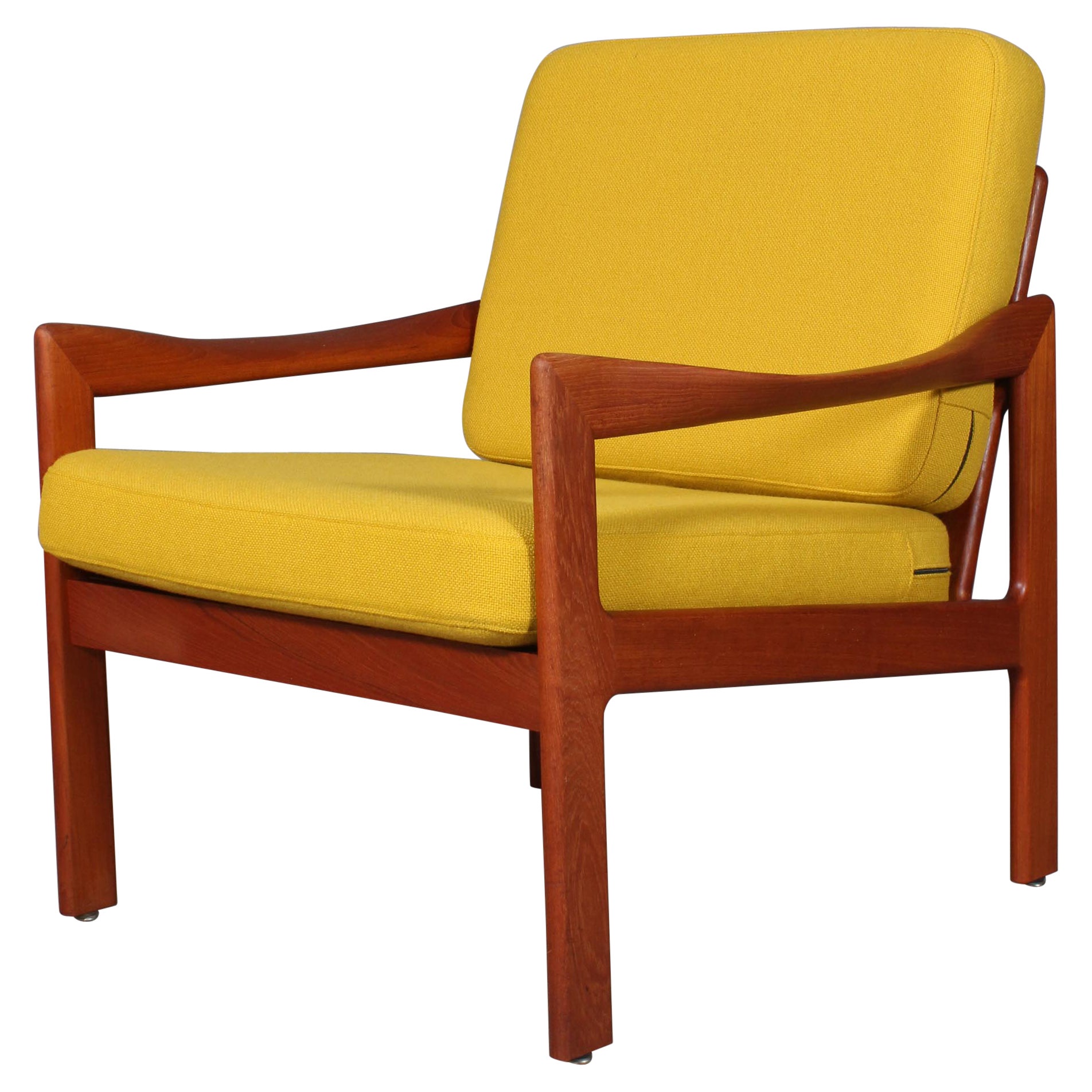 Illum Wikkelsø for N. Eilersen Lounge Chair, Model 20, in Solid Teak