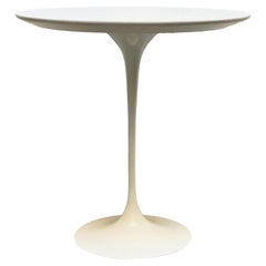Vintage Eero Sarinen for Knoll White Laminated Tulip Coffee Table, Italy 1970s
