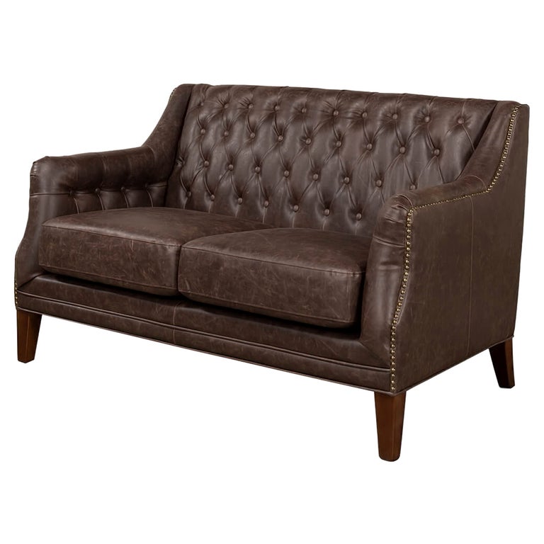 Classic Tufted Love Seat For Sale at 1stDibs